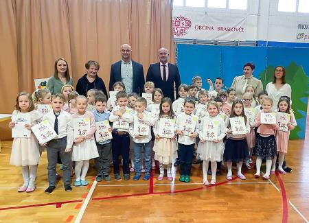 Prvošolčki-so-sprejeti-v-Prosvetno-društvo-Braslovče,-7.-2.-2023