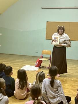 9BFEA5E1-83BE-46C5-A2CE-78DD5F1EE8CF