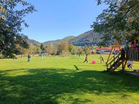 4864194456811664167285376