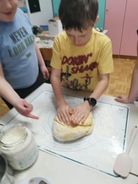 received_1548603425636542